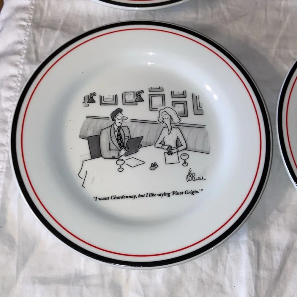 NWOB RESTORATION HARDWARE The New Yorker Small Dessert Cheese Plates